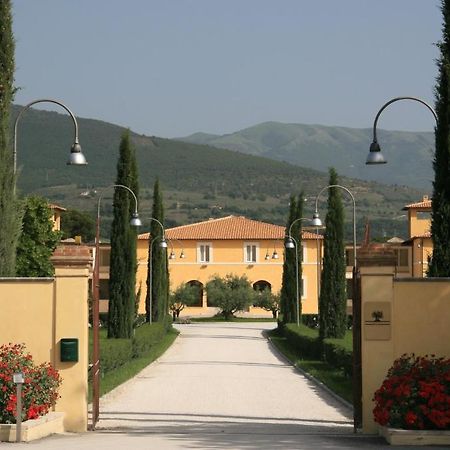 Delfina Palace Hotel Foligno Exterior photo